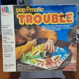 Vtg 1986 Pop-O-Matic Trouble Board Game